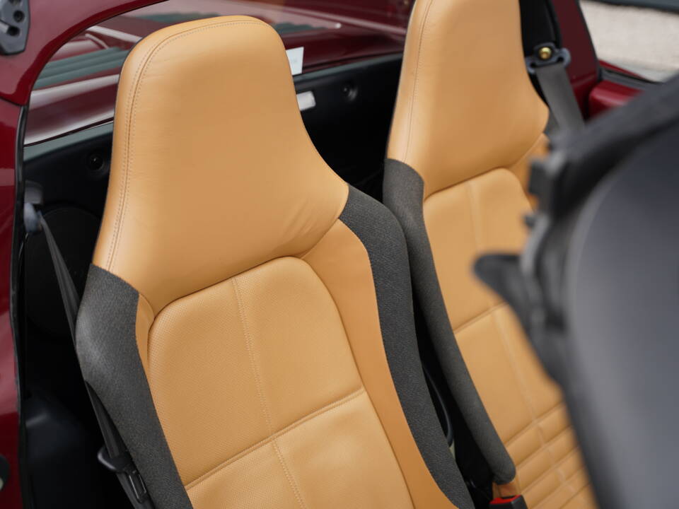 Immagine 17/50 di Lotus Elise 111R (2004)