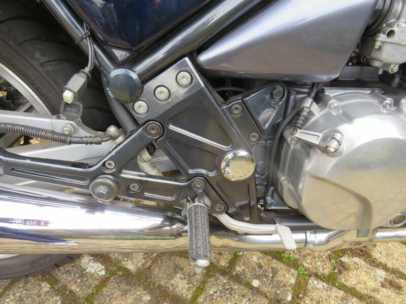 Image 27/39 of Kawasaki ZR 550 Zephyr (1991)