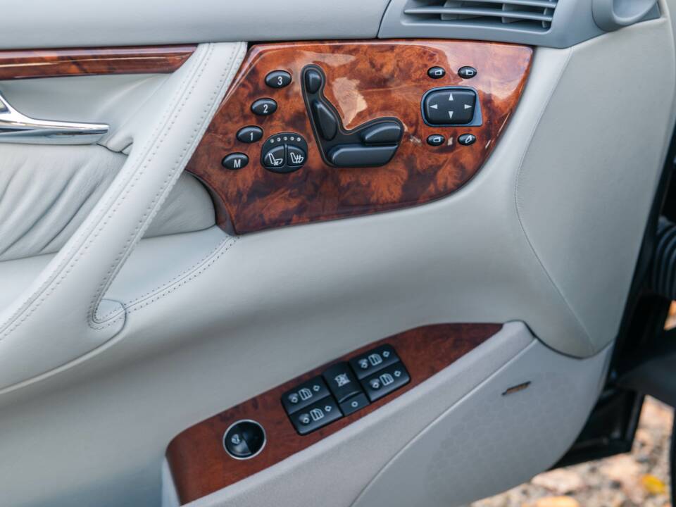 Bild 23/31 von Mercedes-Benz CL 65 AMG (2006)
