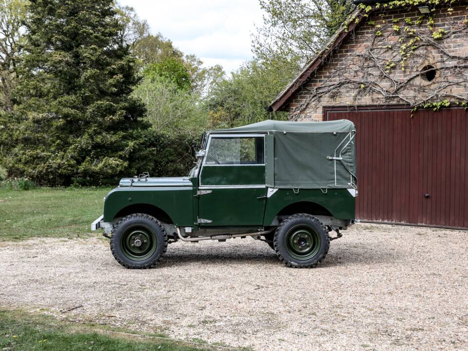 Image 33/34 of Land Rover 86 (1953)