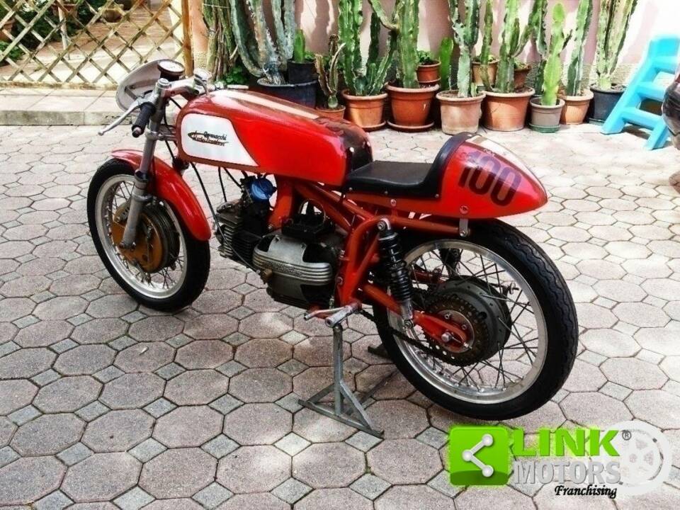 Imagen 8/10 de Aermacchi Harley-Davidson DUMMY (1965)
