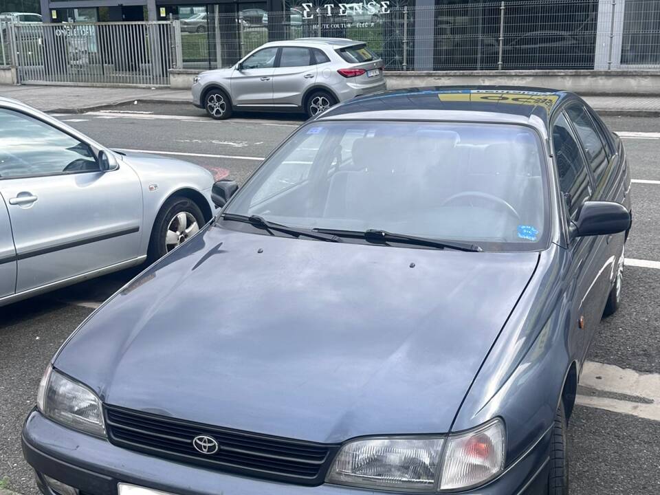 Bild 3/26 von Toyota Carina (1993)