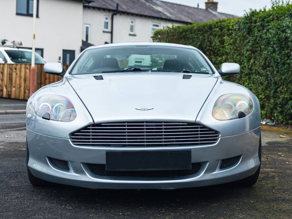 Image 6/27 de Aston Martin DB 9 (2005)