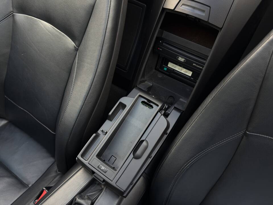 Bild 21/34 von BMW Z4 3.0i (2004)