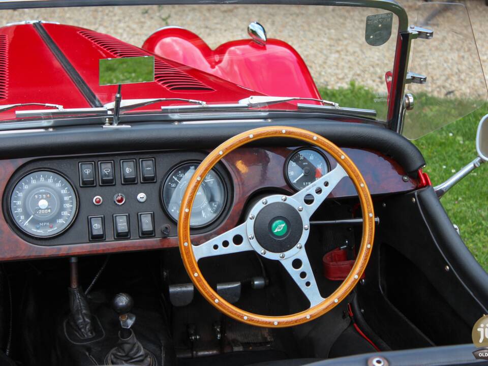 Bild 22/26 von Morgan Plus 8 (1976)