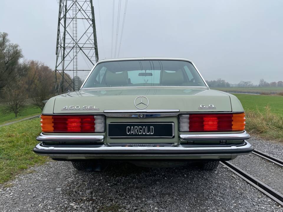 Bild 19/45 von Mercedes-Benz 450 SEL 6,9 (1978)