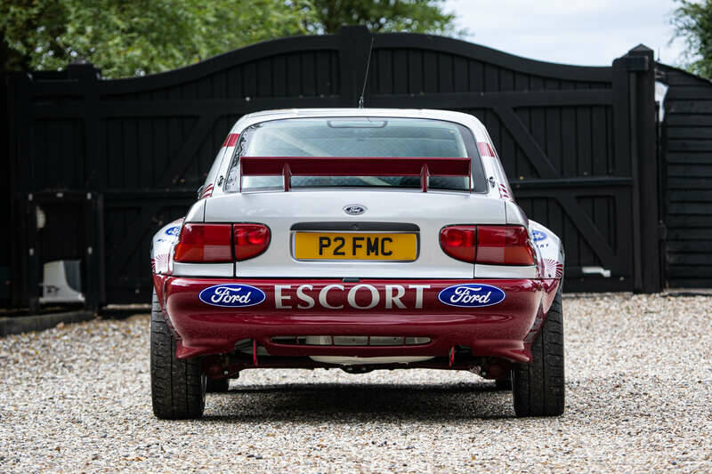 Imagen 7/41 de Ford Escort RS 2000 (1997)