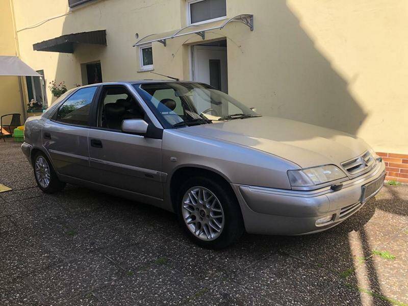 Image 3/23 of Citroën Xantia 3.0i V6 (1999)