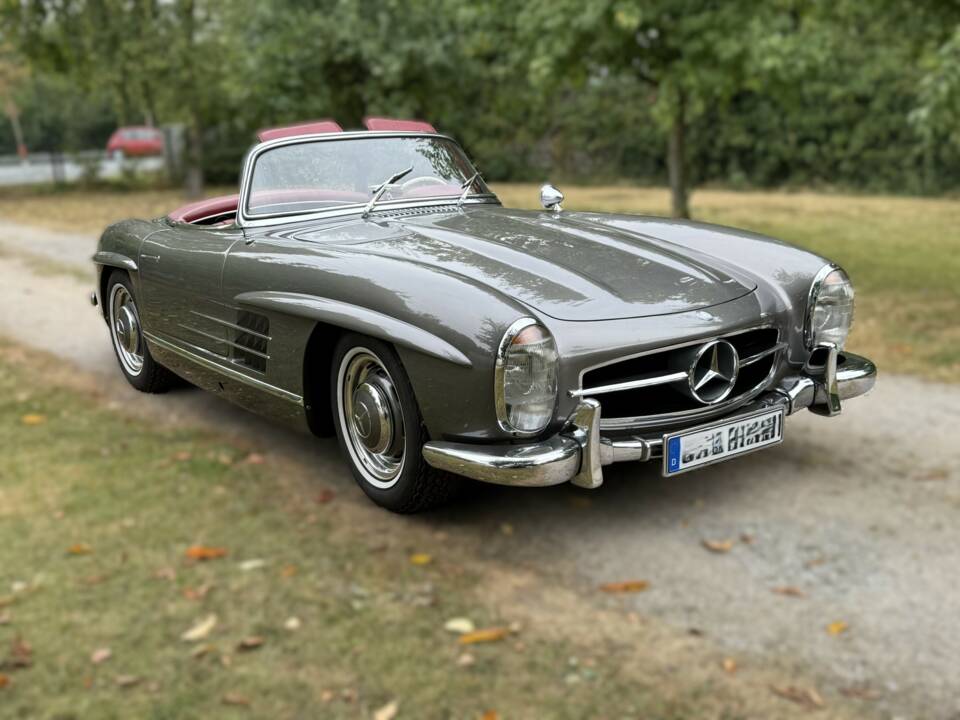 Image 1/19 of Mercedes-Benz 300 SL Roadster (1958)
