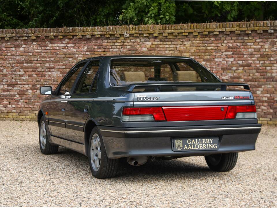 Bild 48/50 von Peugeot 405 Mi16 (1990)