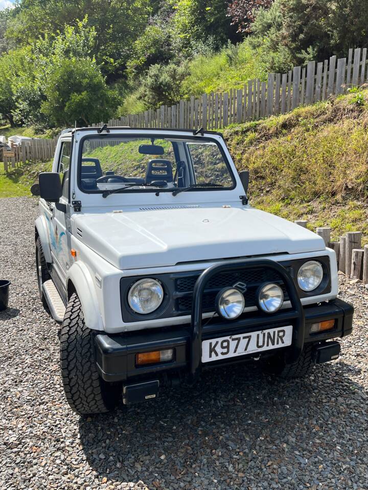 Image 2/21 of Suzuki SJ Samurai (1993)