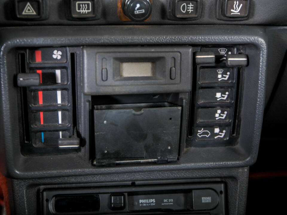 Image 25/50 of Peugeot 205 GTi 1.6 (1986)