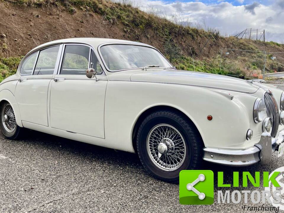 Bild 6/10 von Jaguar Mk II 3.8 (1967)