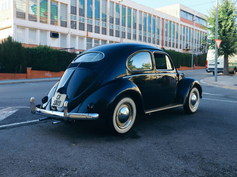Image 46/130 of Volkswagen Beetle 1200 Export &quot;Oval&quot; (1954)