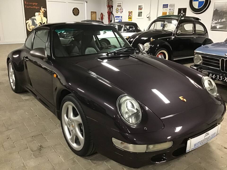 Immagine 25/26 di Porsche 911 Carrera S (1997)