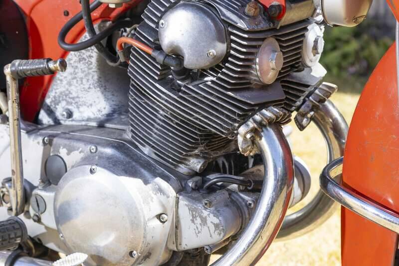 Bild 19/31 von Honda C 72 (1964)