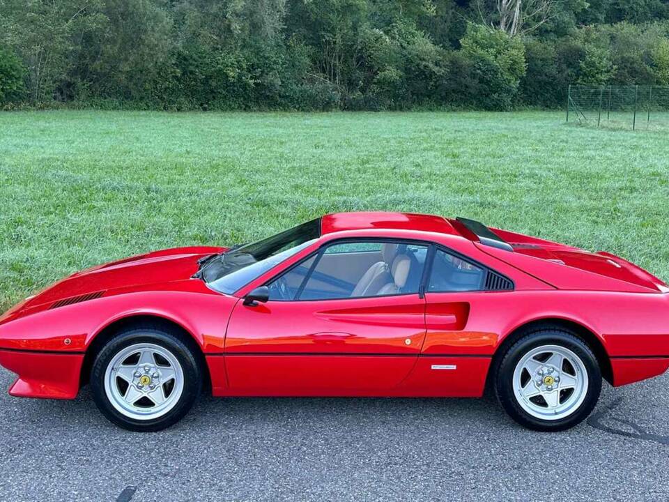 Bild 11/31 von Ferrari 308 GTB (1980)