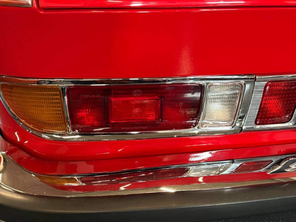 Image 22/56 of BMW 3.0 CSL (1973)
