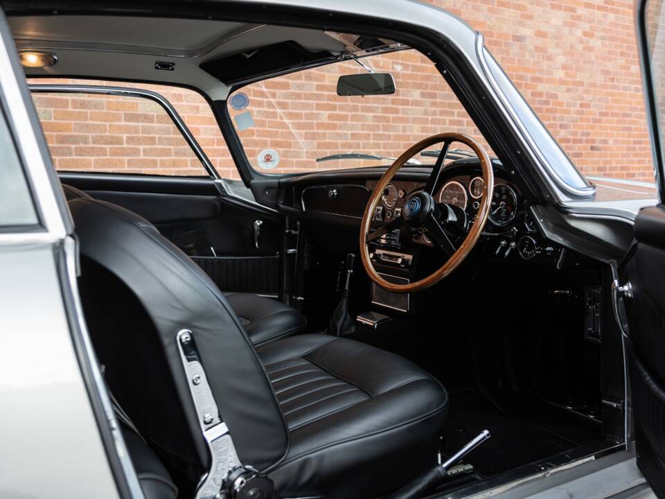 Bild 19/35 von Aston Martin DB 5 (1965)