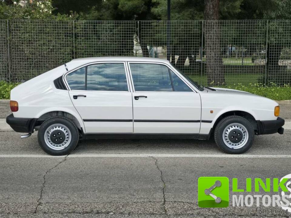 Image 3/10 of Alfa Romeo Alfasud 1.2 ti (1983)
