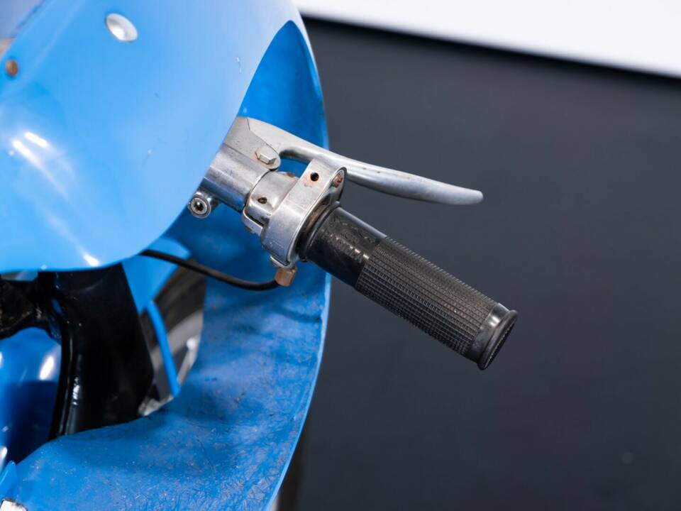 Image 34/43 of Parilla DUMMY (1951)