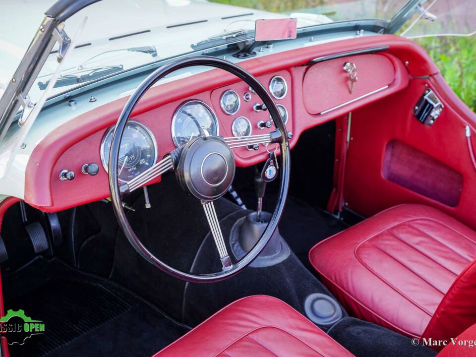 Image 7/45 of Triumph TR 2 (1954)