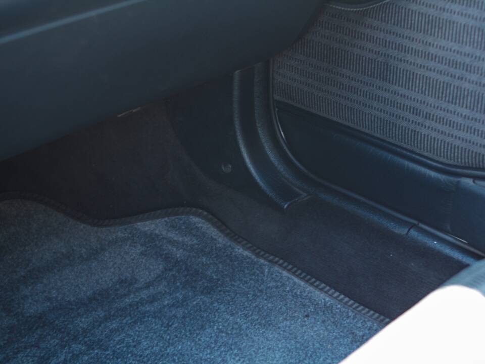 Bild 44/52 von Citroën ZX 2.0i 16v (1993)