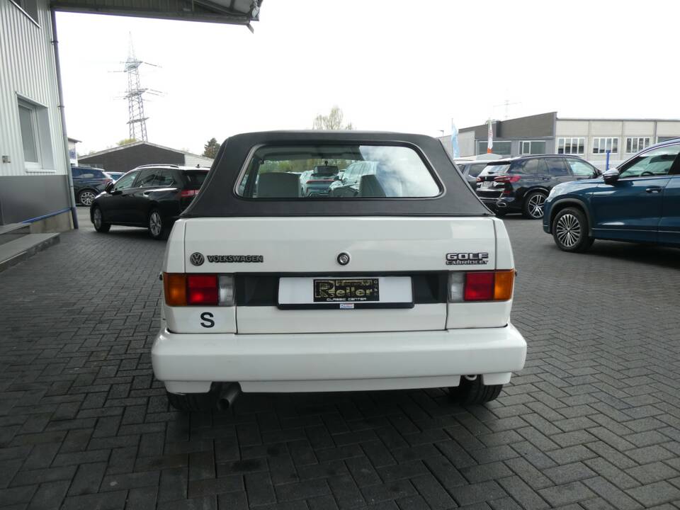 Image 5/23 of Volkswagen Golf Mk I Convertible 1.8 (1992)