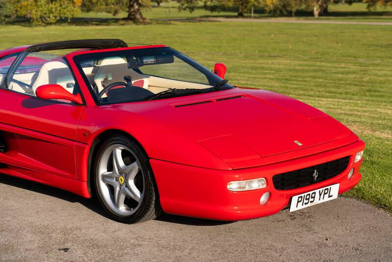 Image 8/10 of Ferrari F 355 GTS (1996)
