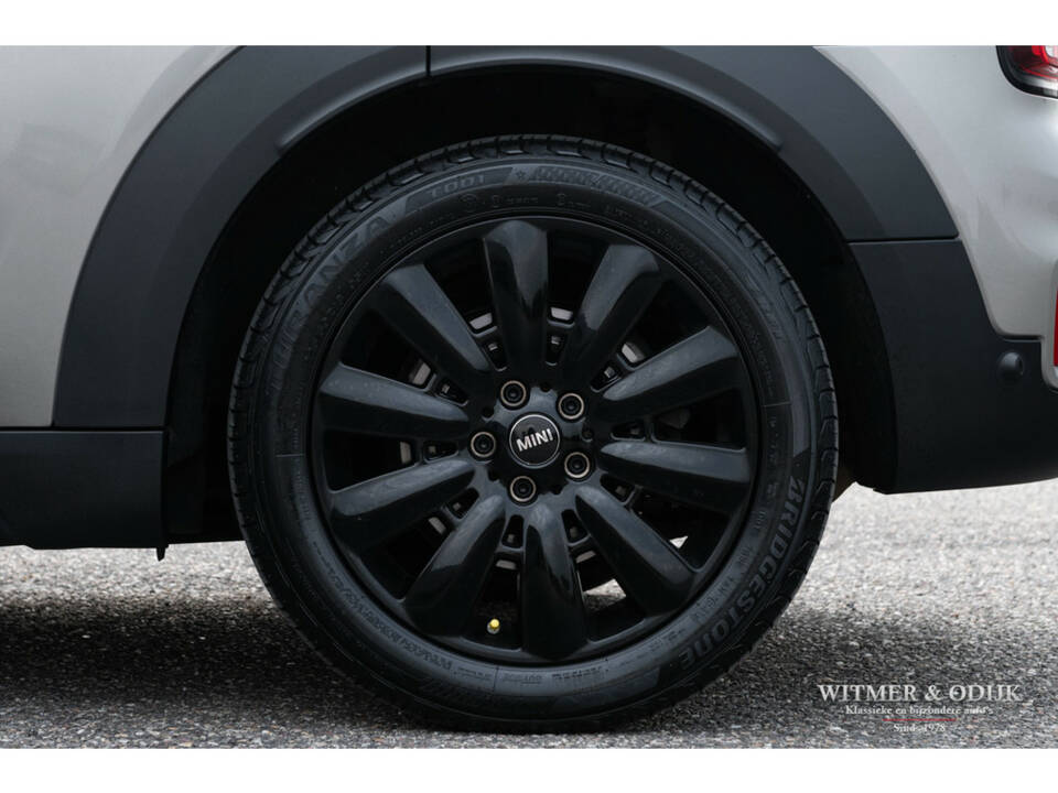 Image 16/28 of Mini Cooper SD Countryman ALL4 (2019)