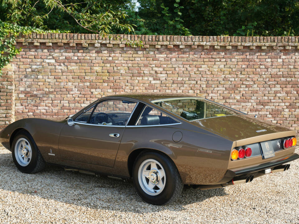 Immagine 44/50 di Ferrari 365 GTC&#x2F;4 (1972)