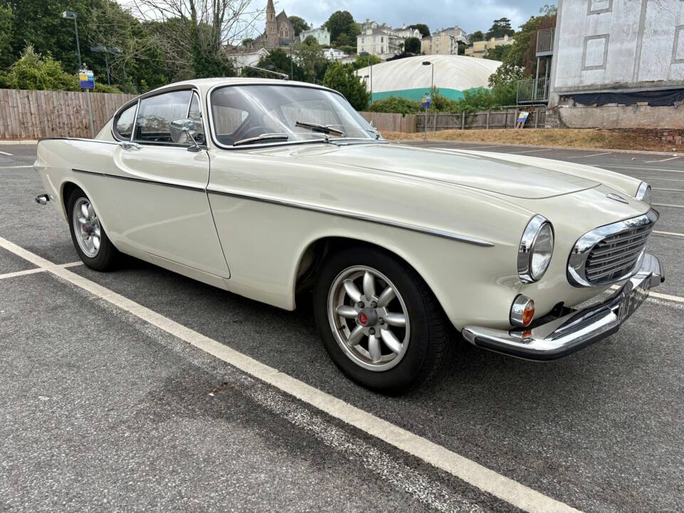 Bild 13/46 von Volvo 1800 S (1967)
