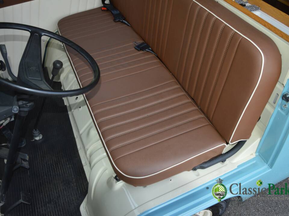 Bild 5/12 von Volkswagen T2b Camper (1976)