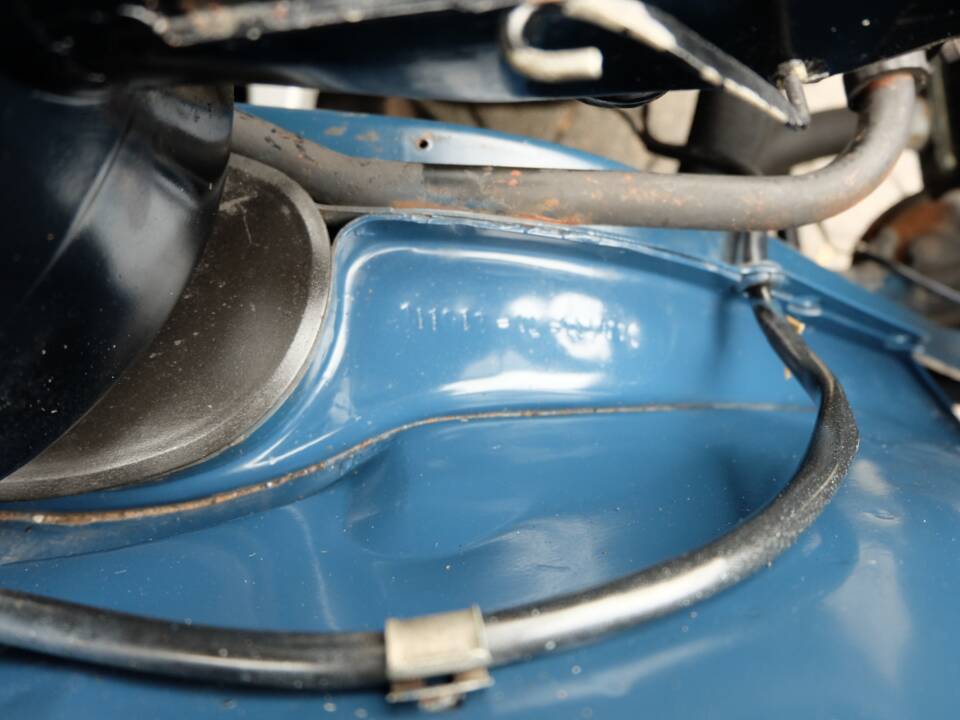 Image 76/76 de Mercedes-Benz 220 S b (1963)