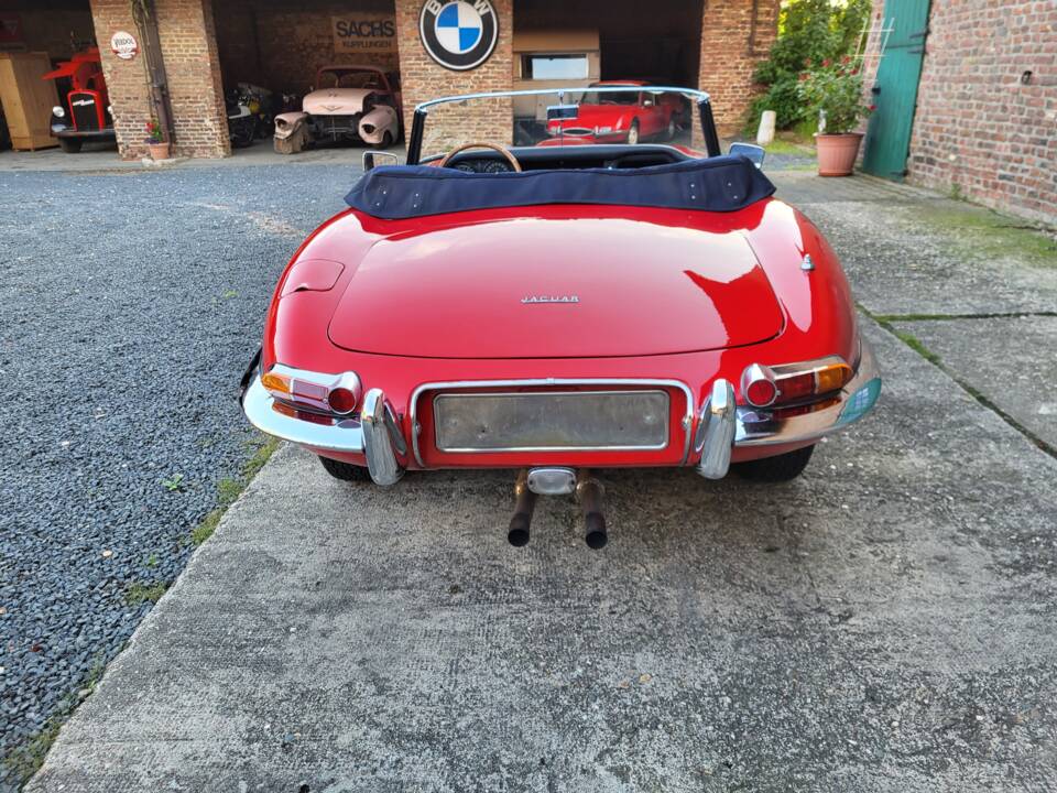 Imagen 10/46 de Jaguar E-Type 3.8 (1964)