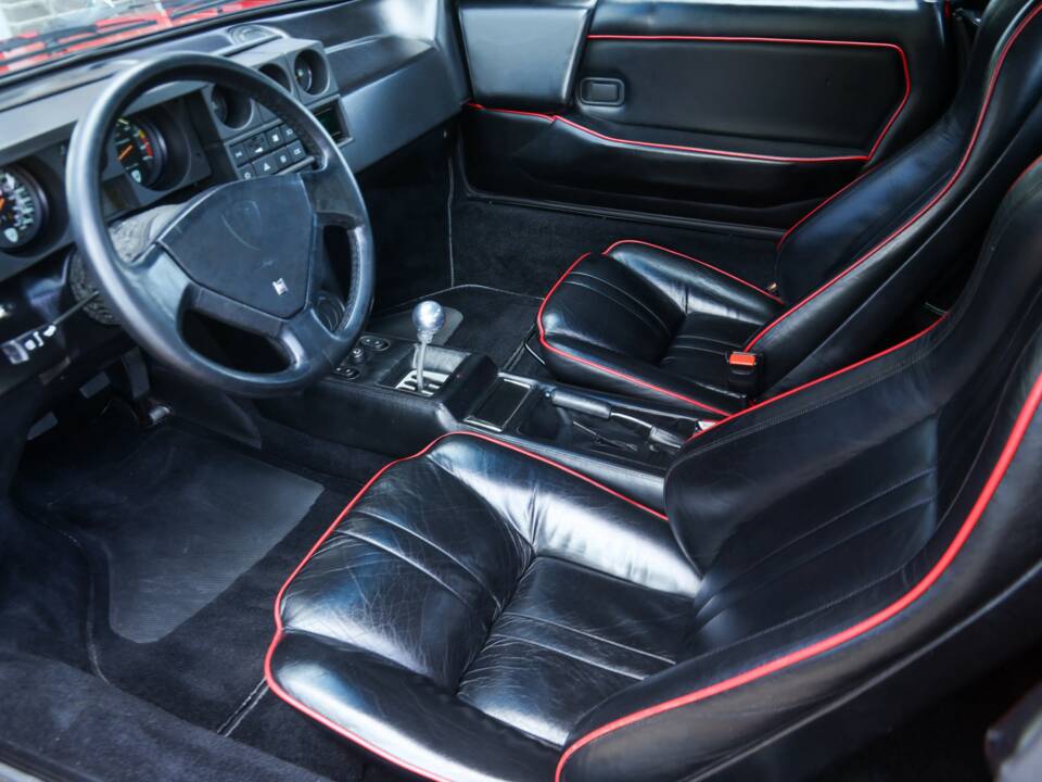 Imagen 27/50 de Lamborghini Jalpa 3500 (1987)