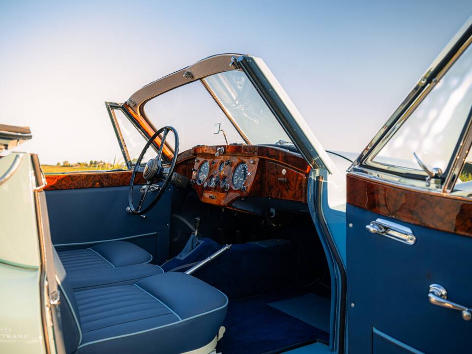 Imagen 11/22 de Jaguar XK 140 SE DHC (1955)