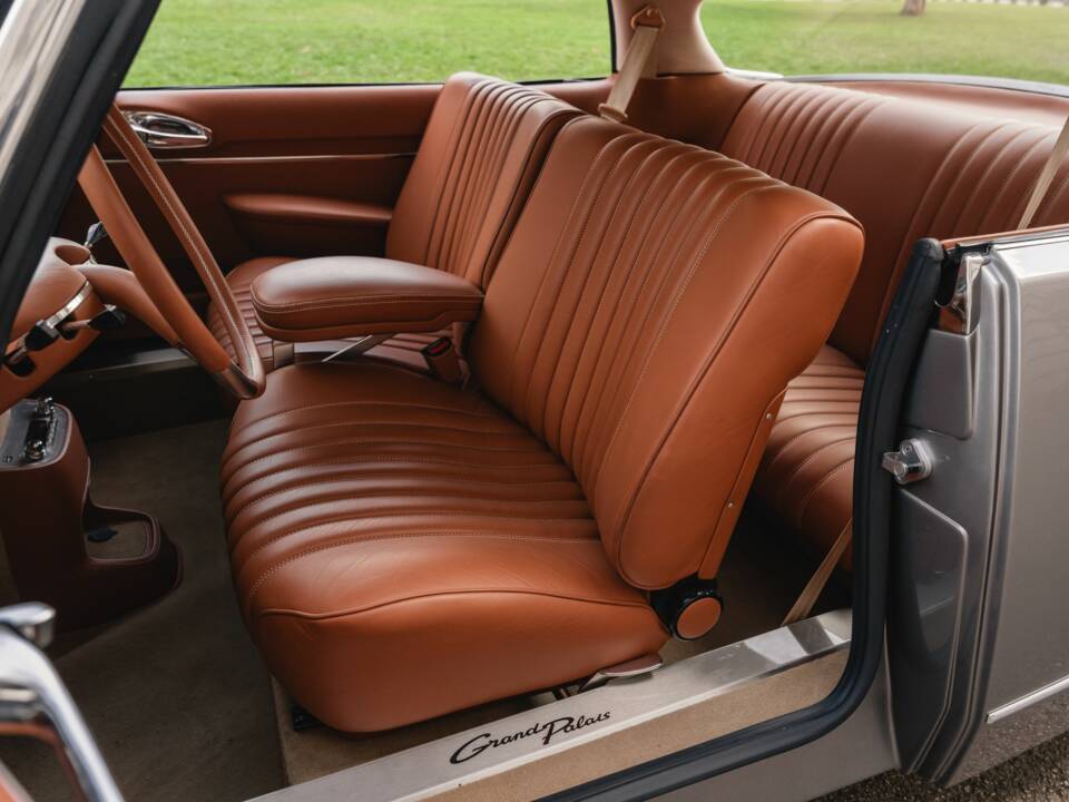 Bild 19/49 von Citroën DS 21 Grand-Palais (2019)