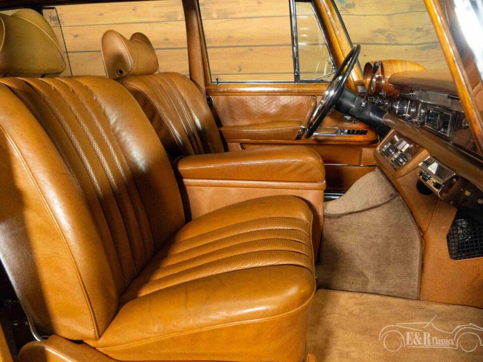 Image 9/19 of Mercedes-Benz 600 (1967)