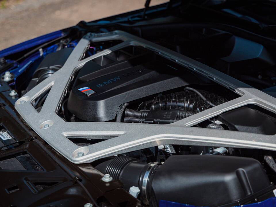 Image 39/46 of BMW M4 Competition xDrive (2025)