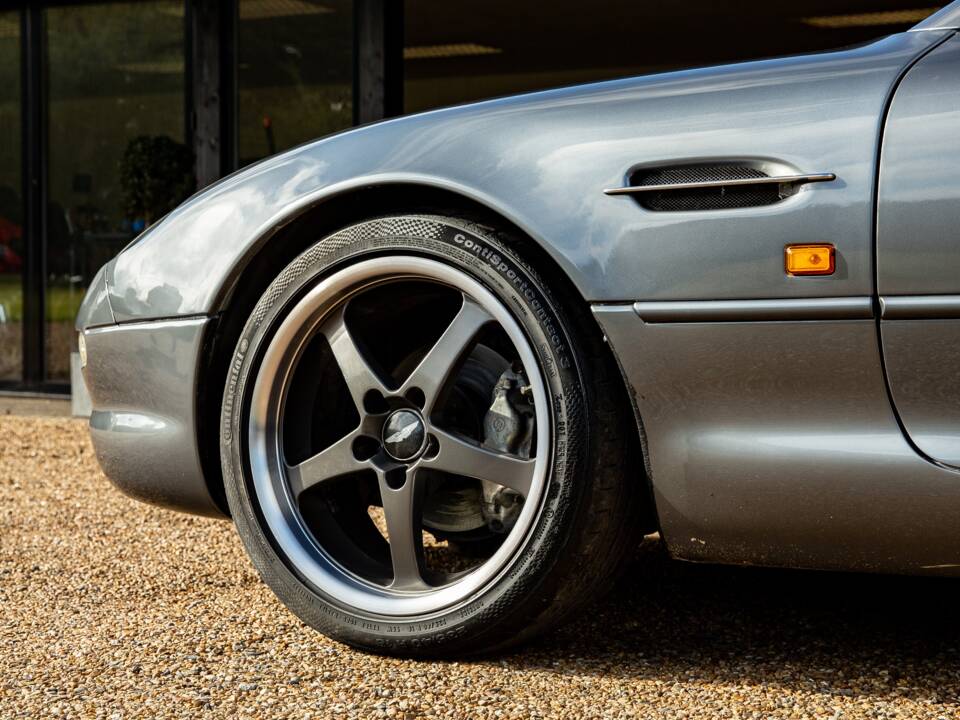 Bild 8/32 von Aston Martin DB 7 Vantage Prototype (1995)