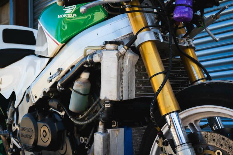 Immagine 33/50 di Honda VFR 750R RC36 (1992)