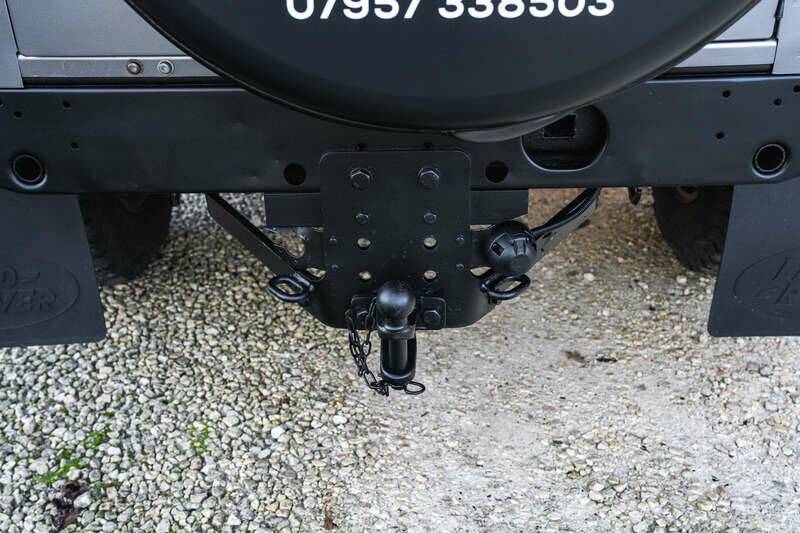 Immagine 43/50 di Land Rover Defender 110 (2008)