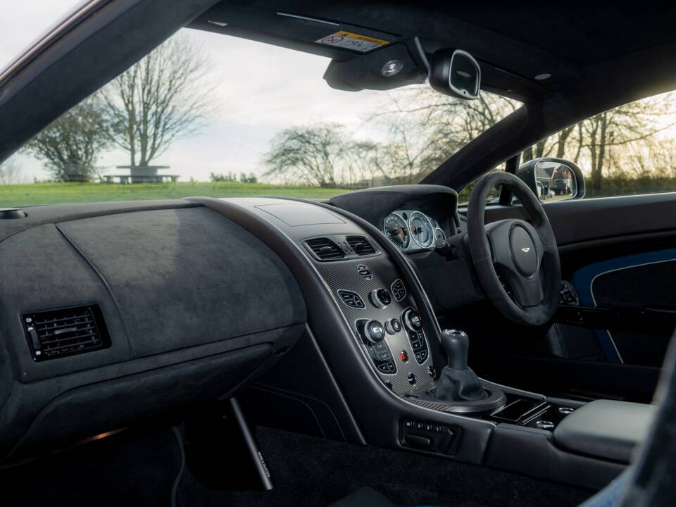 Bild 77/77 von Aston Martin V12 Vantage AMR (2018)