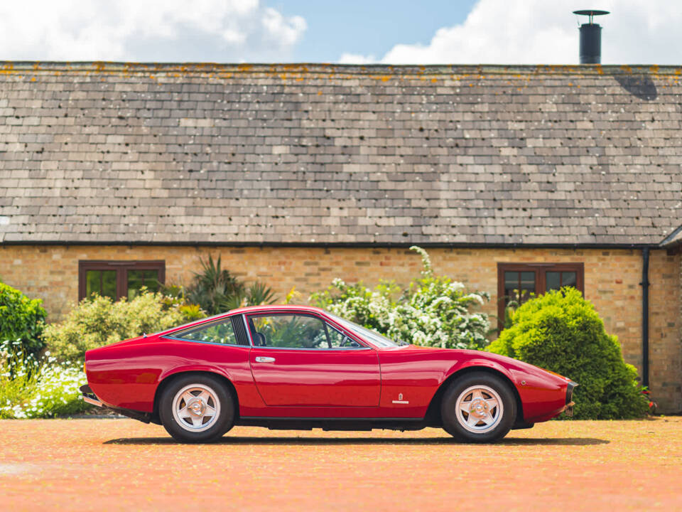 Immagine 6/20 di Ferrari 365 GTC&#x2F;4 (1972)