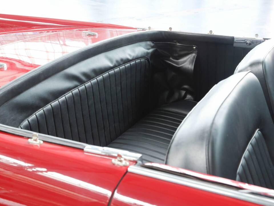 Bild 27/50 von Lancia Appia Convertible Vignale (1962)