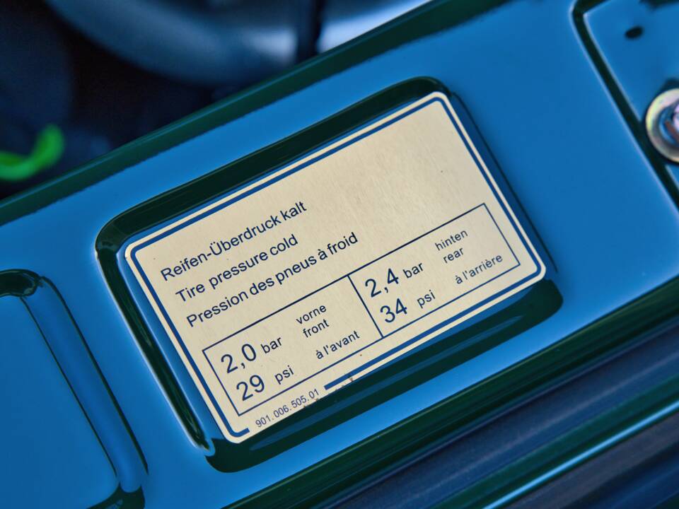 Image 26/76 of Porsche 911 2.4 T (1973)