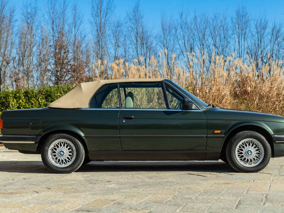 Image 3/43 of BMW 325i (1986)