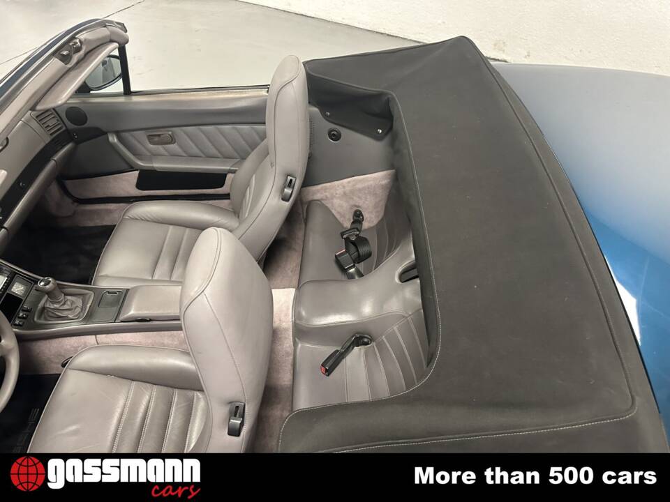 Image 14/15 of Porsche 968 (1992)