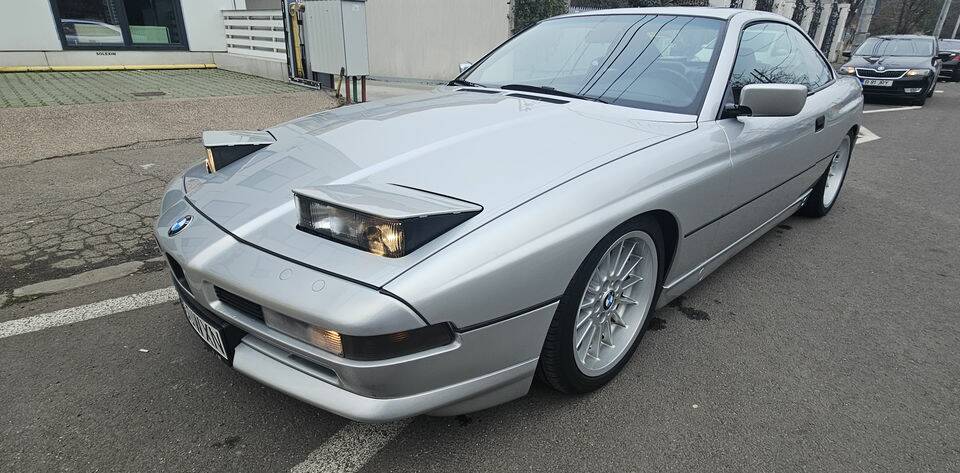 Image 3/7 of BMW 850i (1990)